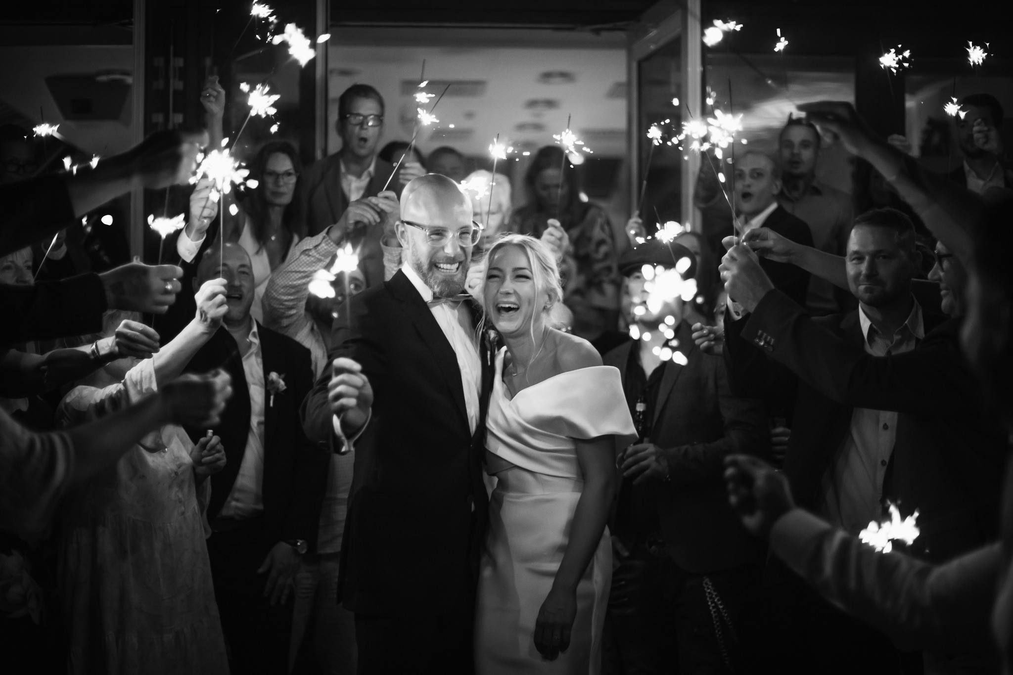 bröllopsfotograf-stockholm-tomtebloss